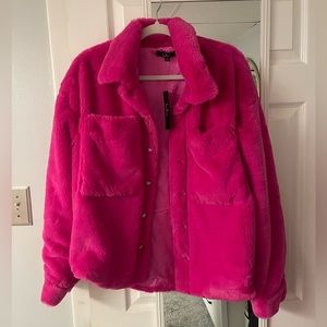 Lulu’s pink fluffy jacket